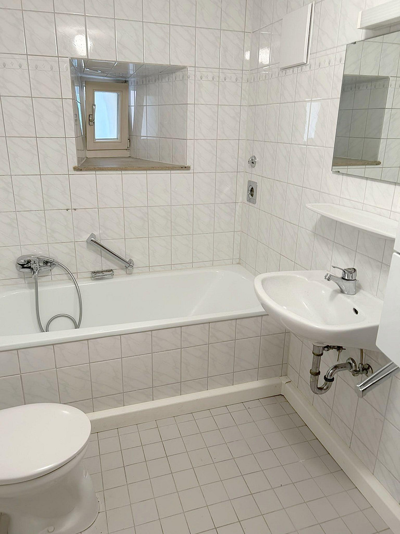 Helle 2,5  Zi-Whg in einem schönen Fachwerkhaus mit neuer EBK und AA (optional)  in Bad Wimpfen – Bad Wimpfen – Vorschaubild 13