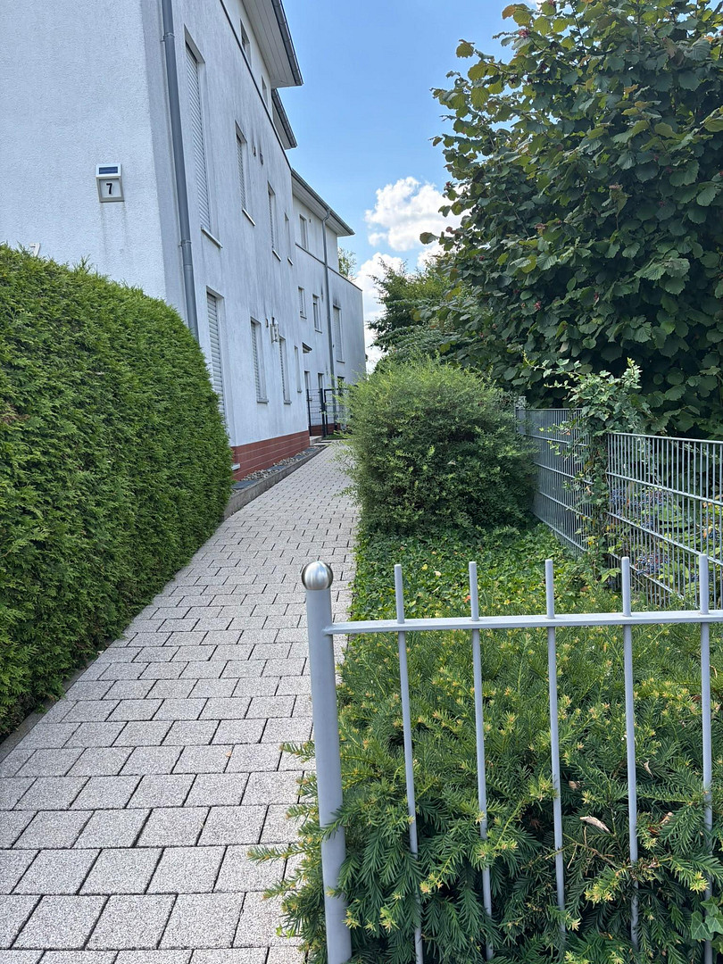Modernes 4-Zimmer-Penthouse mit großer Dachterrasse und 2 Tiefgaragenstellplätzen – Jourdanallee 7, 64546 Mörfelden-Walldorf(Walldorf) – Vorschaubild 9