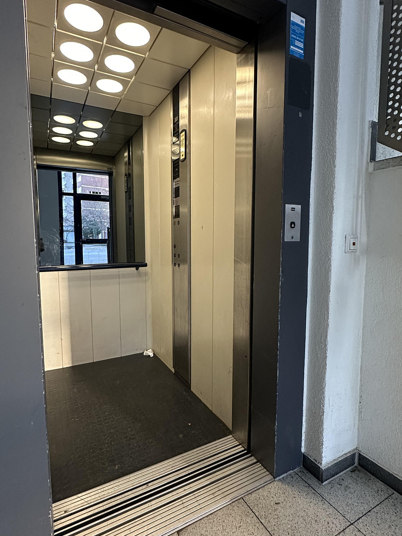 5,8 % IST-Rendite, renovierte 2 Zimmer Wohnung mit Balkon, EBK und Stellplatz – 4209 Leipzig(Grünau) – Vorschaubild 7