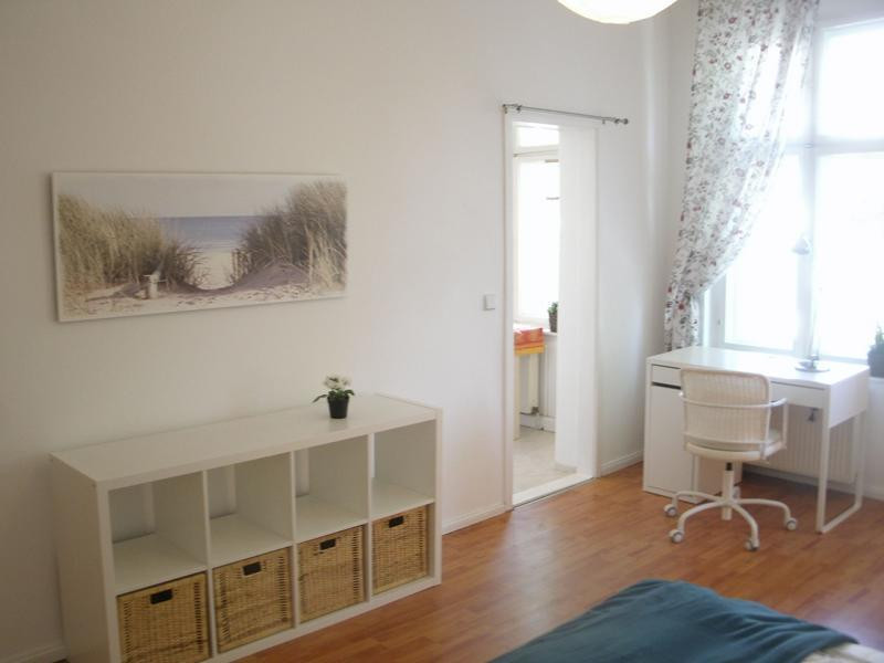 2 tolle Apartments nahe Sbhf. Adlershof!  * ohne Makler * top Rendite 6,5% o. bezugsfrei – Altheider Straße 32, 12489 Berlin(Adlershof) – Vorschaubild 2