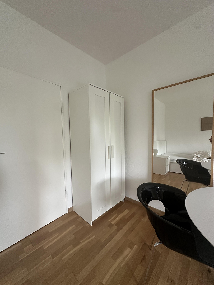 Charmante 1-Zimmer-Wohnung mit Balkon in Zentraler Lage HANSAVIRTEL – Flensburger Straße 21, 10557 Berlin(Hansaviertel) – Vorschaubild 9