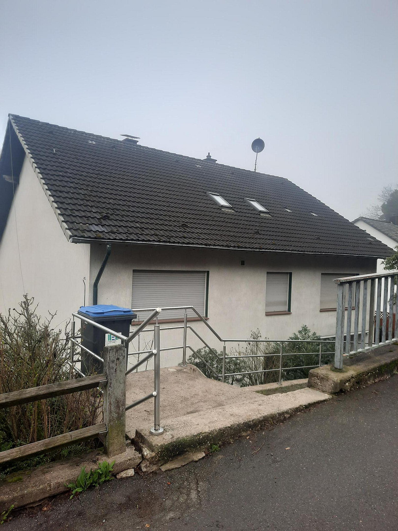bezugsfertige 3 Zimmer-Wohnung mit Balkon im schönen Volmetal
