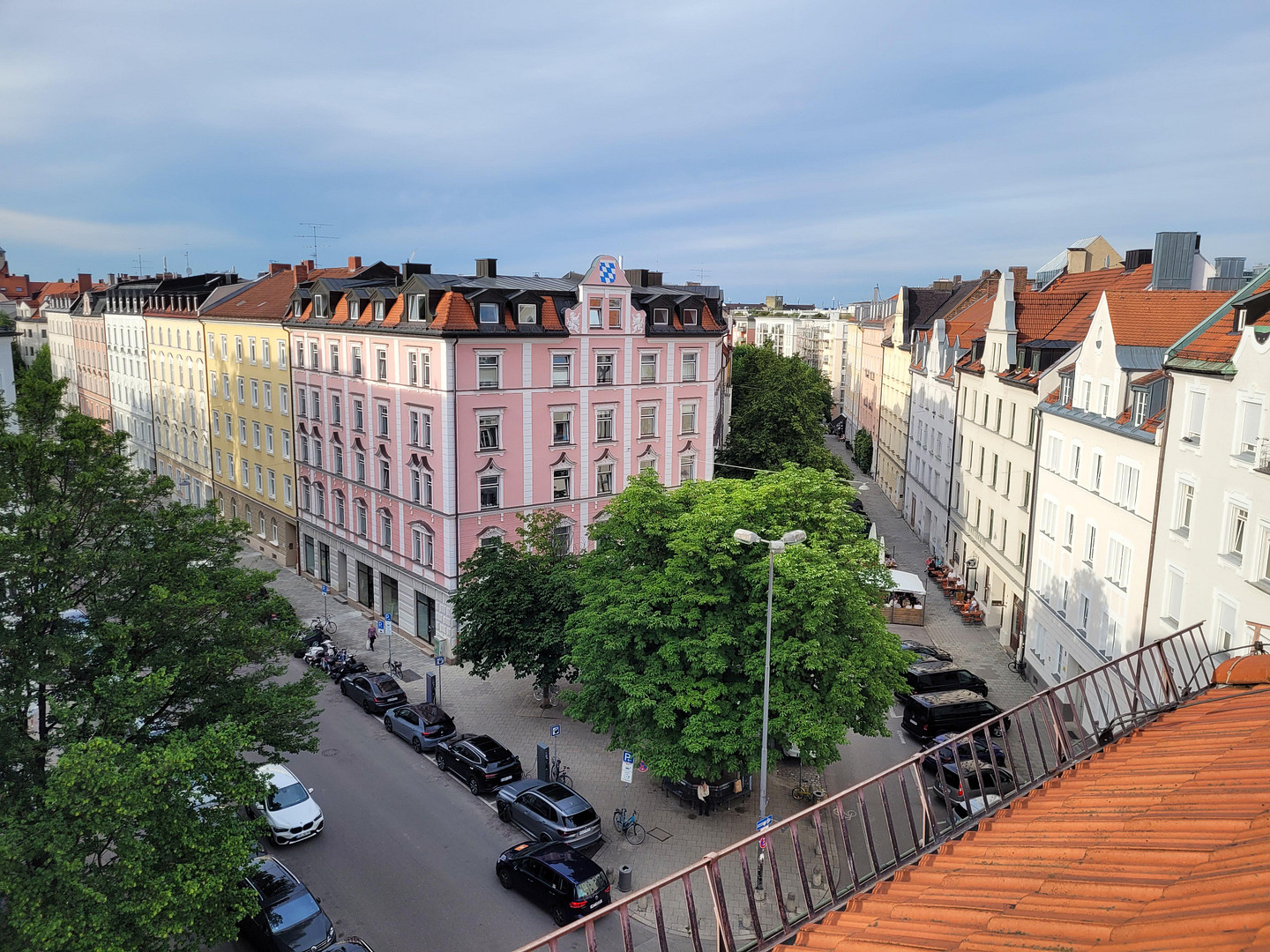 (Reserviert) Über den Dächern Haidhausens: Dachgeschosswohnung mit Galerie, Loft & Dachterrasse – 81667 München(Haidhausen) – Vorschaubild 3