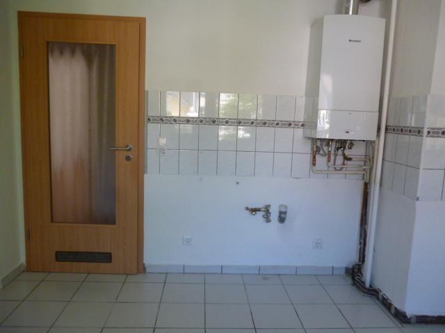 Renovierte ruhige Zweizimmer Etagenwohnung + Balkon in Essen-Rüttenscheid – Vöcklinghauser Straße 33, 45130 Essen-Rüttenscheid(Rüttenscheid) – Vorschaubild 11