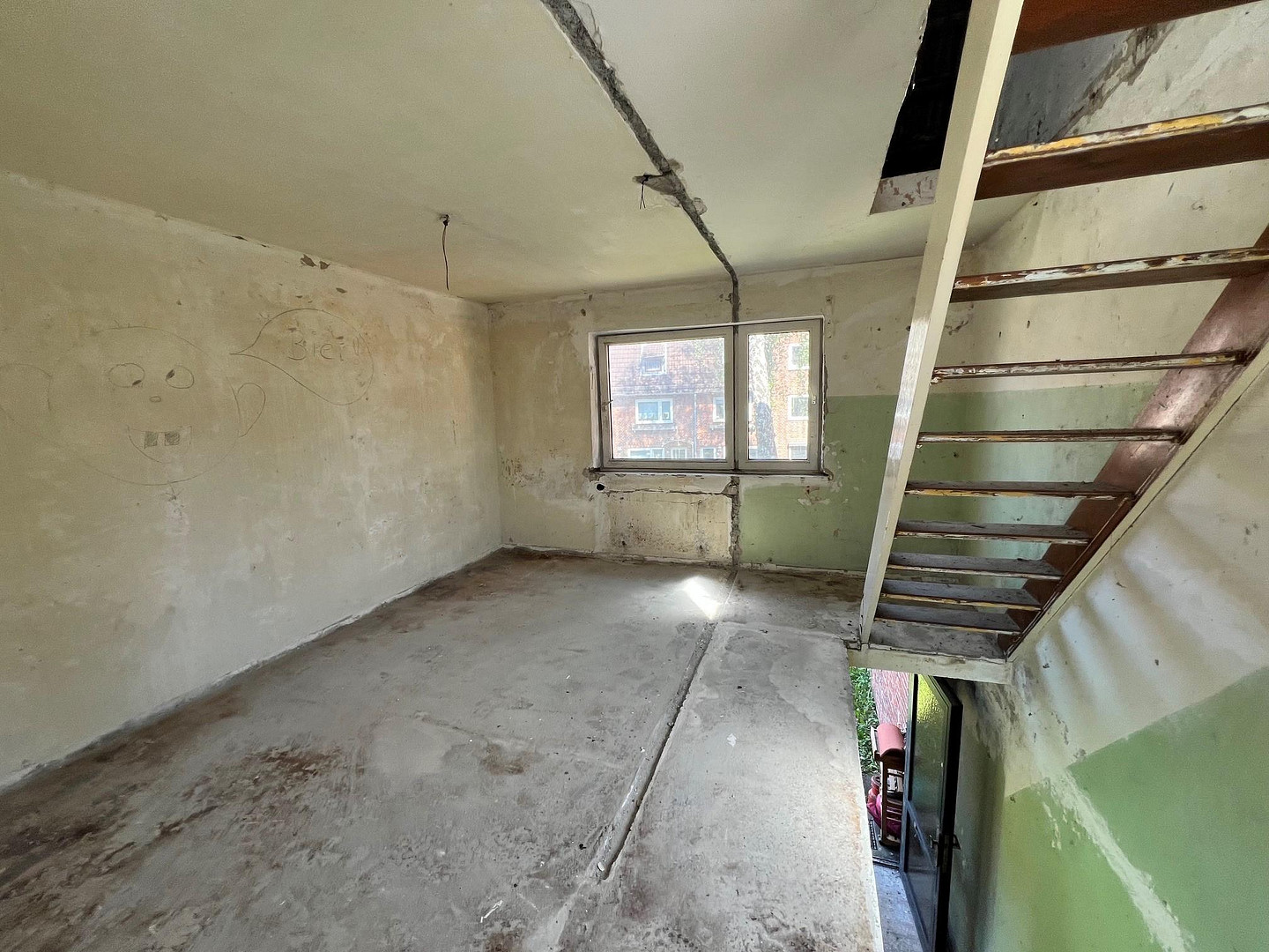 Reihenendhaus mit großem Entwicklungspotenzial für Handwerker und Sanierungsprofis – Salzburger Straße 21, 24147 Kiel(Elmschenhagen) – Vorschaubild 7