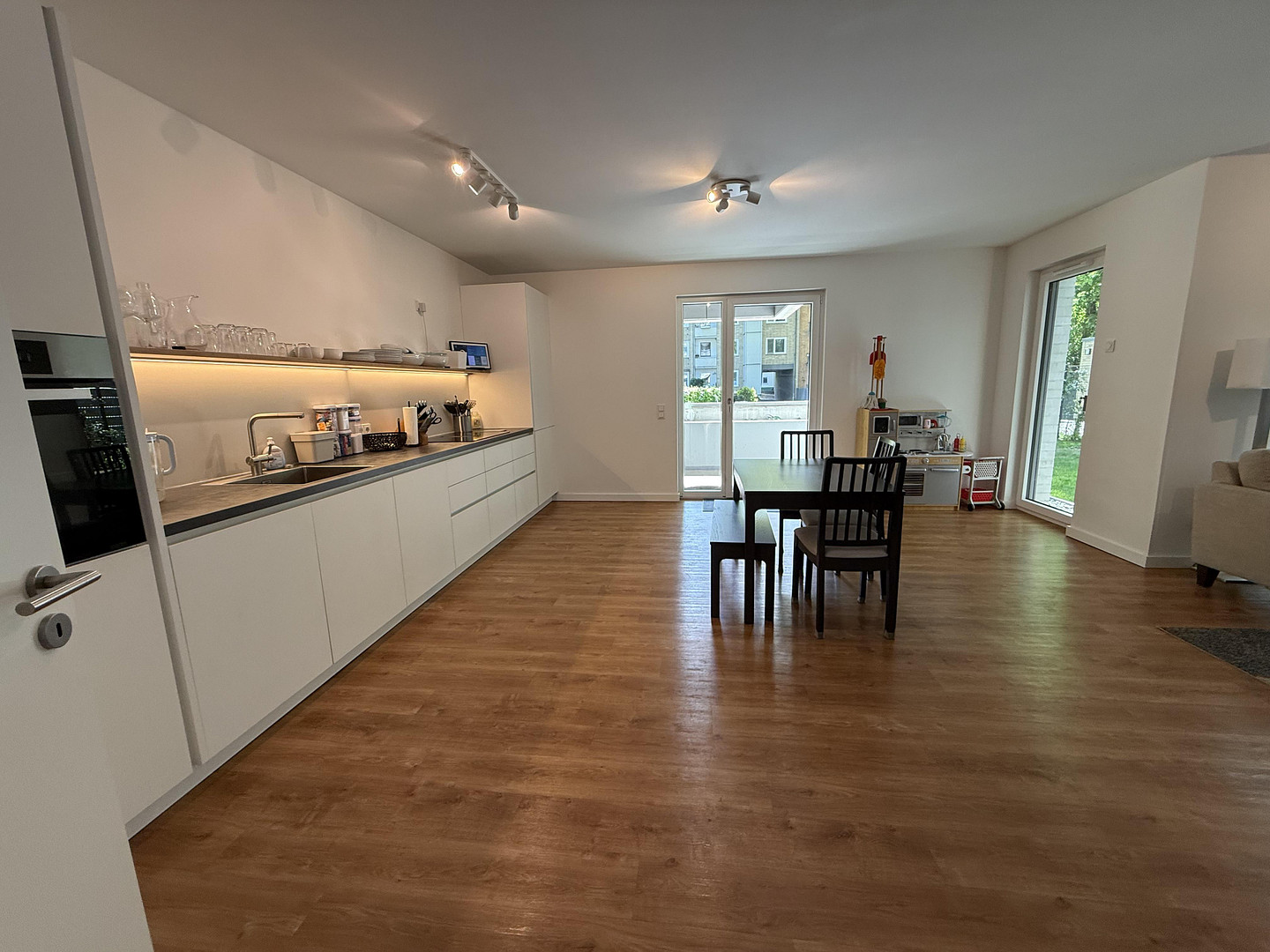 Wunderschöne Familienwohnung mit eigenem Garten - Nahe der Alster – Uhlenhorster Weg 31B, 22085 Hamburg(Uhlenhorst) – Vorschaubild 5