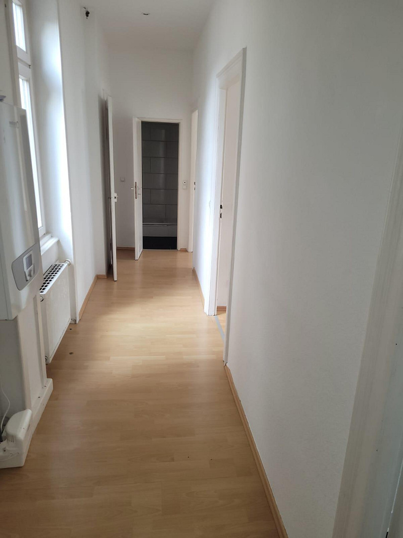 2 Zimmer Wohnung inkl. Einbauküche und Balkon – Straße der Republik 47, 65203 Wiesbaden – Vorschaubild 6