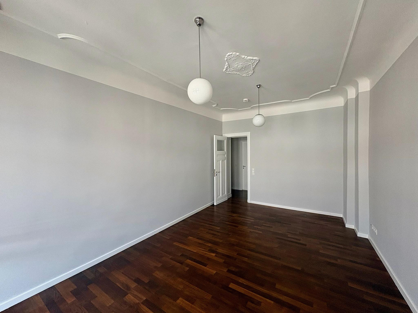 2-Zimmer-Altbau am Bötzowviertel bezugsfrei – Blick bis zum Fernsehturm – 10407 Berlin(Prenzlauer Berg) – Vorschaubild 3