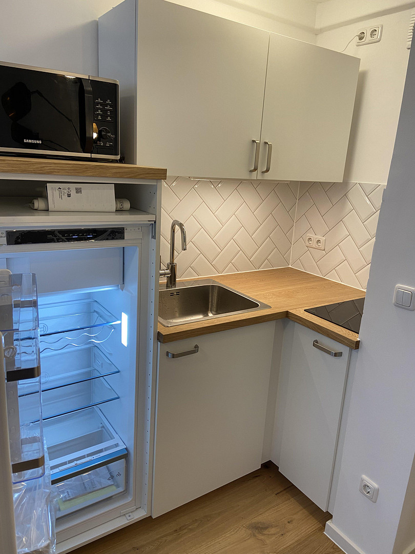 Erstbezug! Stilvoll sanierte 1-Zimmer-Wohnung – lichtdurchflutet in Bestlage! – Türkenstraße 80, 80799 München(Maxvorstadt) – Vorschaubild 6