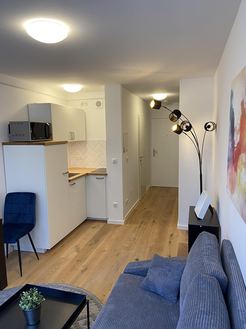 Erstbezug! Stilvoll sanierte 1-Zimmer-Wohnung – lichtdurchflutet in Bestlage!