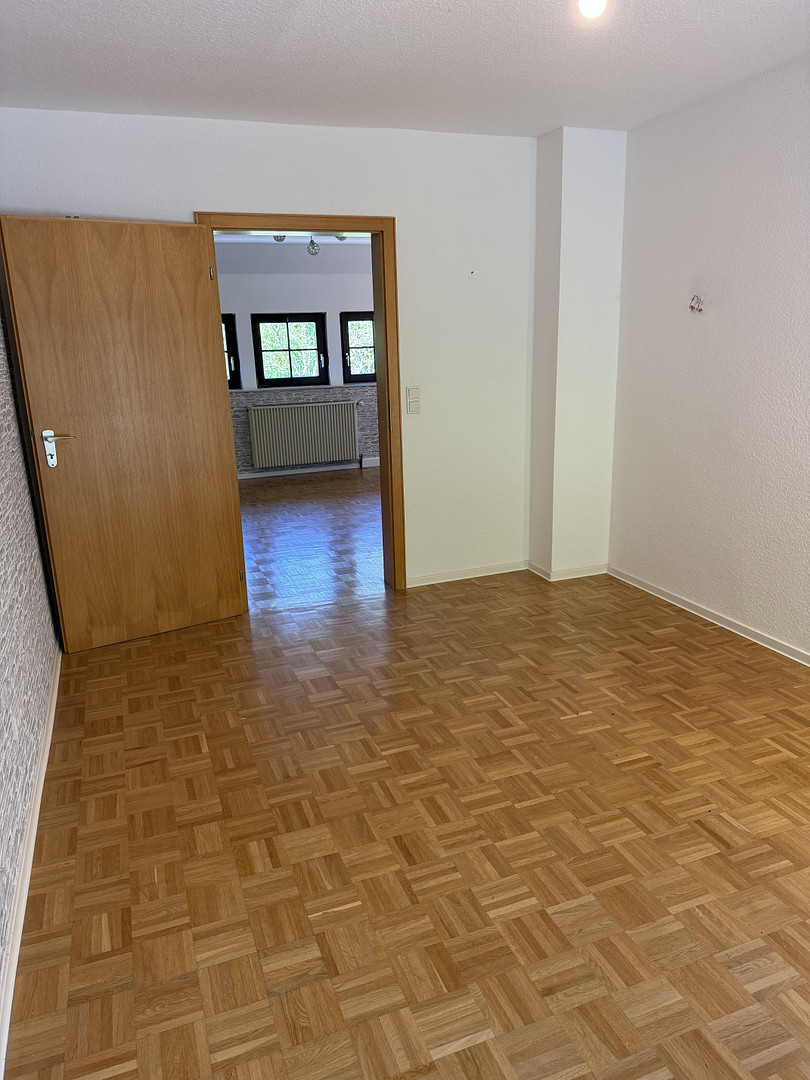 1 Familienhaus in Saarbrücken Dudweiler – Am Brünnchen 10, 66125 Saarbrücken(Dudweiler) – Vorschaubild 2