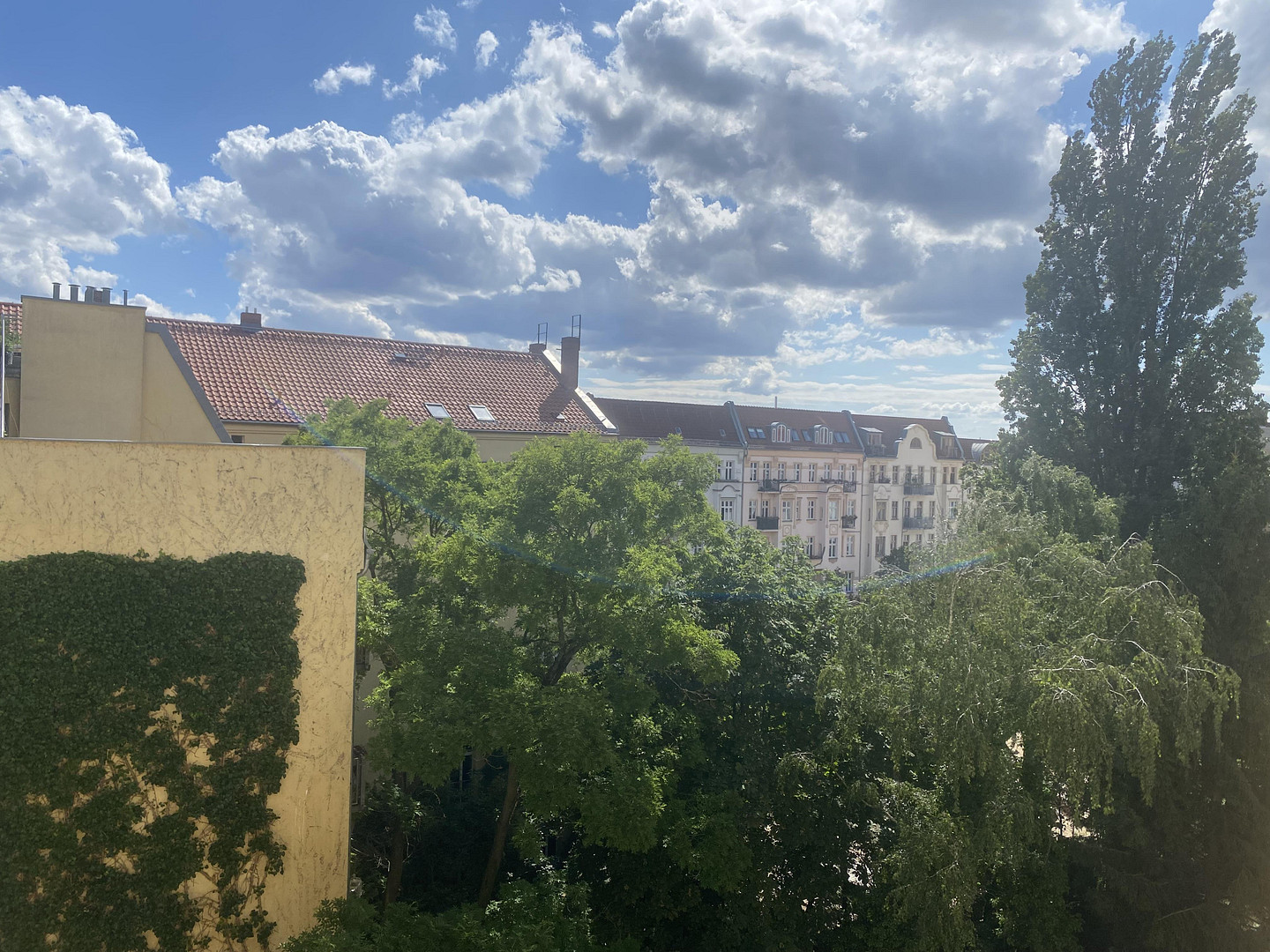 Seltene Gelegenheit im Samariterviertel – Altbauwohnung mit 30 m² Dachterrasse – Berlin(Friedrichshain) – Vorschaubild 7