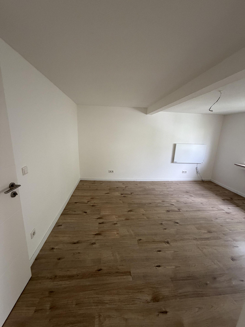 Komplett sanierte Dachgeschosswohnung in optimaler Lage von Gelsenkirchen – Waldemarstr. 4, 45881 Gelsenkirchen – Vorschaubild 6