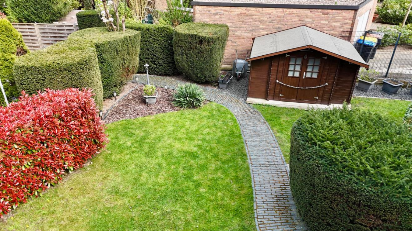 Frisch modernisierter Wohntraum mit großem Balkon und Garten in Düsseldorf-Lierenfeld – Sebastiansweg 12, 40231 Düsseldorf(Lierenfeld) – Vorschaubild 10