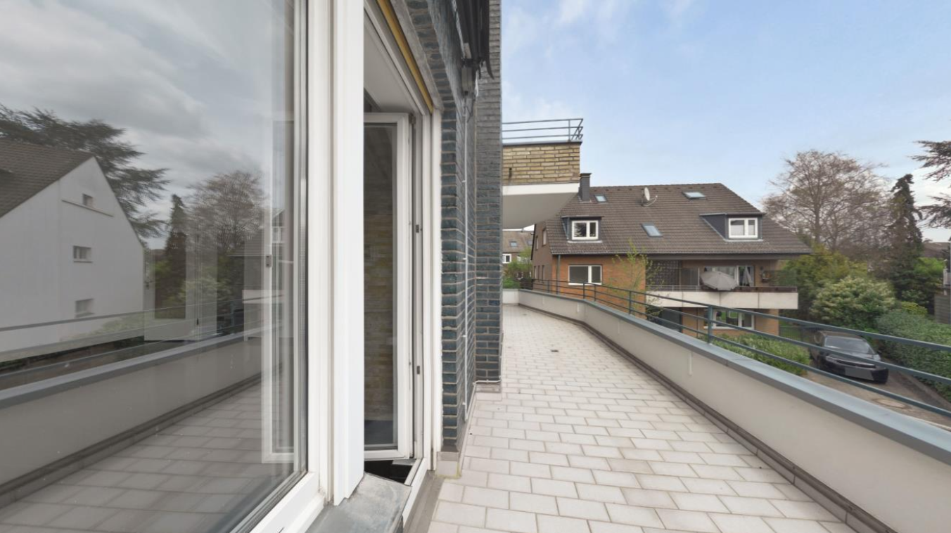 Frisch modernisierter Wohntraum mit großem Balkon und Garten in Düsseldorf-Lierenfeld – Sebastiansweg 12, 40231 Düsseldorf(Lierenfeld) – Vorschaubild 9