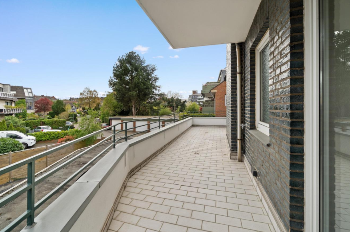 Frisch modernisierter Wohntraum mit großem Balkon und Garten in Düsseldorf-Lierenfeld – Sebastiansweg 12, 40231 Düsseldorf(Lierenfeld) – Vorschaubild 8