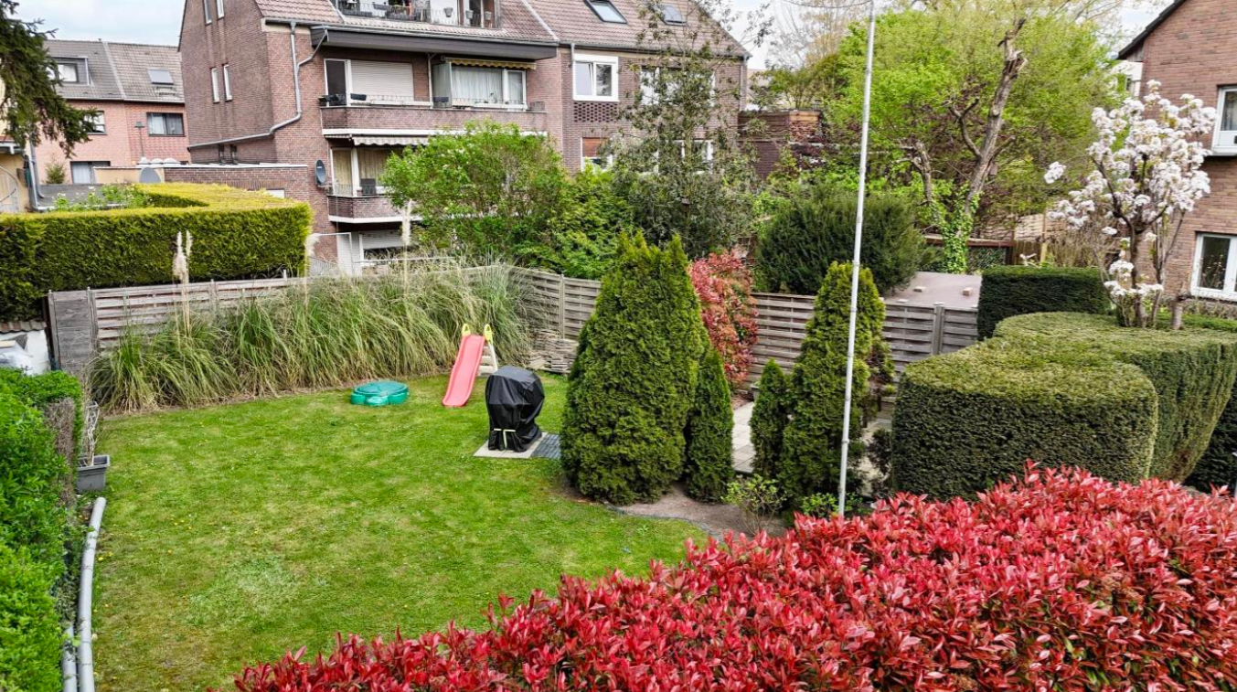 Frisch modernisierter Wohntraum mit großem Balkon und Garten in Düsseldorf-Lierenfeld – Sebastiansweg 12, 40231 Düsseldorf(Lierenfeld) – Vorschaubild 11