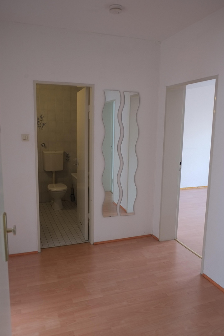 Sehr schöne, helle 2 Zi-Whg mit Balkon und EBK ab sofort von privat zu vermieten – Mannheim – Vorschaubild 4