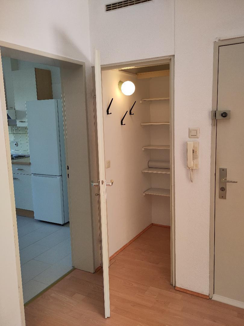 Sehr schöne, helle 2 Zi-Whg mit Balkon und EBK ab sofort von privat zu vermieten – Mannheim – Vorschaubild 3