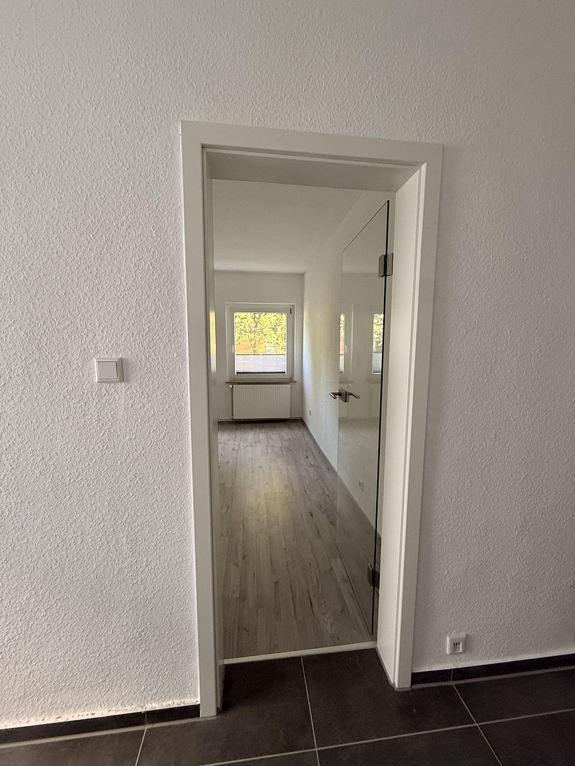 Renovierte 2-Zimmer Wohnung mit EBK, nahe Innenstadt – Braunschweig – Vorschaubild 6