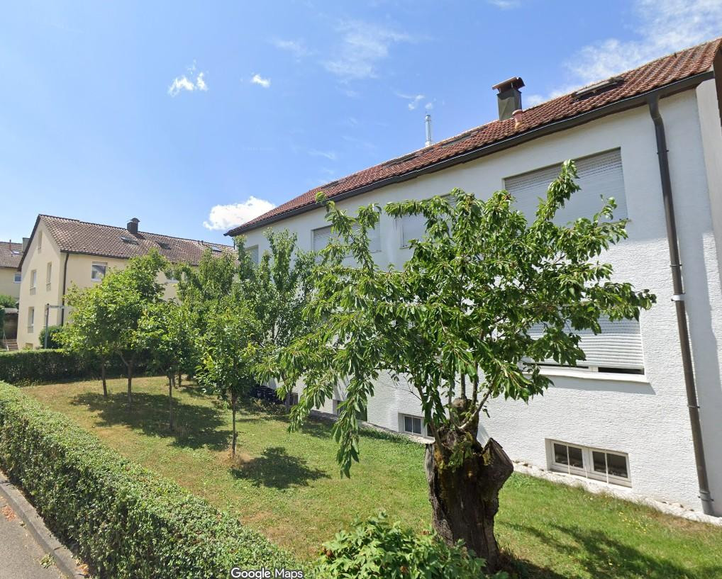 Lichtdurchflutete 3,5 / 4 Zimmerwohnung 1.OG ca.90 m2 mit großem Balkon Weinstadt-Endersbach – Weinstadt(Endersbach) – Vorschaubild 2