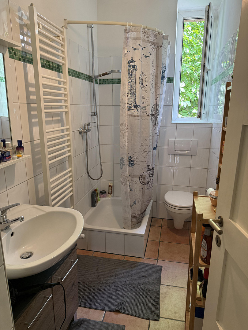 Charmante 2-Zimmer-Altbauwohnung mit Blick ins Grüne im Herzen von Heidelberg-Bergheim – Bergheimer Str. 84, 69115 Heidelberg(Bergheim) – Vorschaubild 8