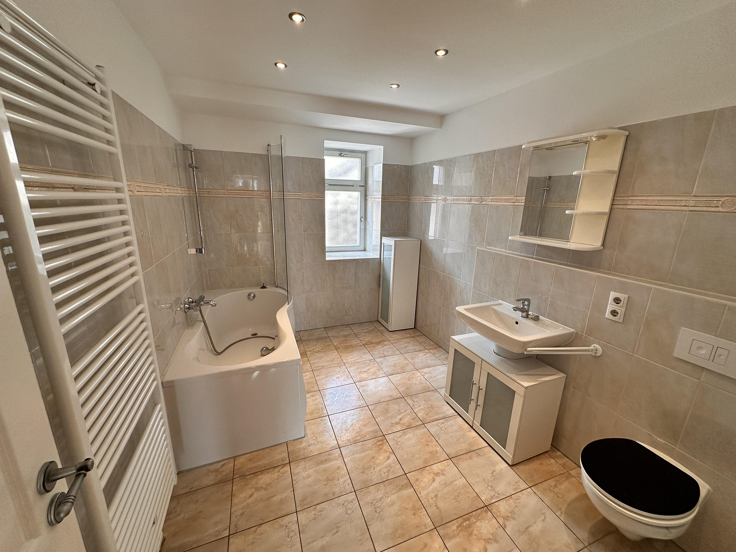 Großzügige 3-Zimmer-Wohnung mit mega Terrasse in Sinsheim-Hilsbach – Am Zehnt 9, 74889 Sinsheim-Hilsbach(Hilsbach) – Vorschaubild 6