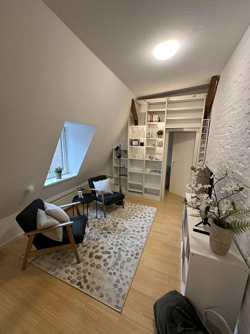 Charmante 2-Zimmer Wohnung in einer schönen Altbauwohnung im Herzen von Sülz – Köln(Klettenberg) – Vorschaubild 3