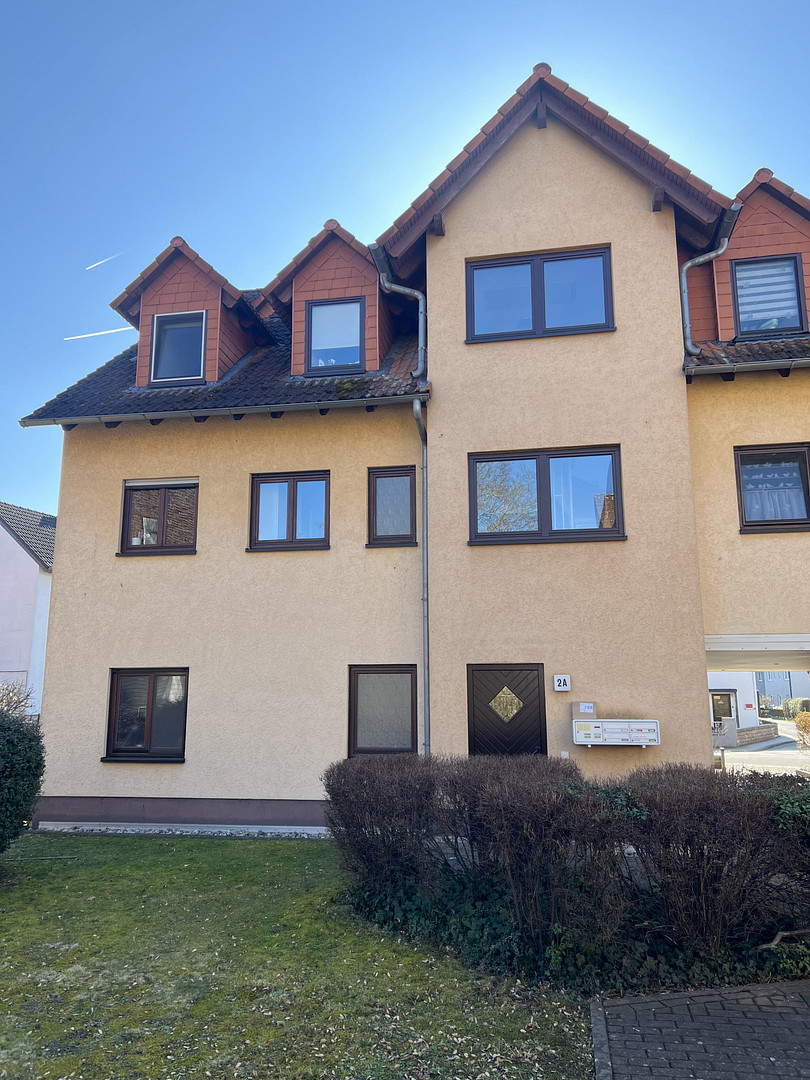 Moderne 4-Zimmer Maisonette-Wohnung mit Balkon und Tiefgarage in Nidderau Eichen – Wehrstr. 2a, 61130 Nidderau(Eichen) – Vorschaubild 3