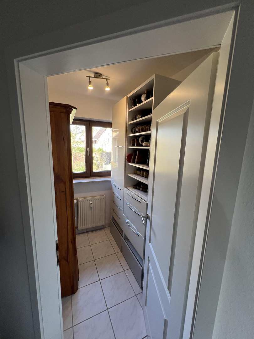 Moderne 4-Zimmer Maisonette-Wohnung mit Balkon und Tiefgarage in Nidderau Eichen – Wehrstr. 2a, 61130 Nidderau(Eichen) – Vorschaubild 5