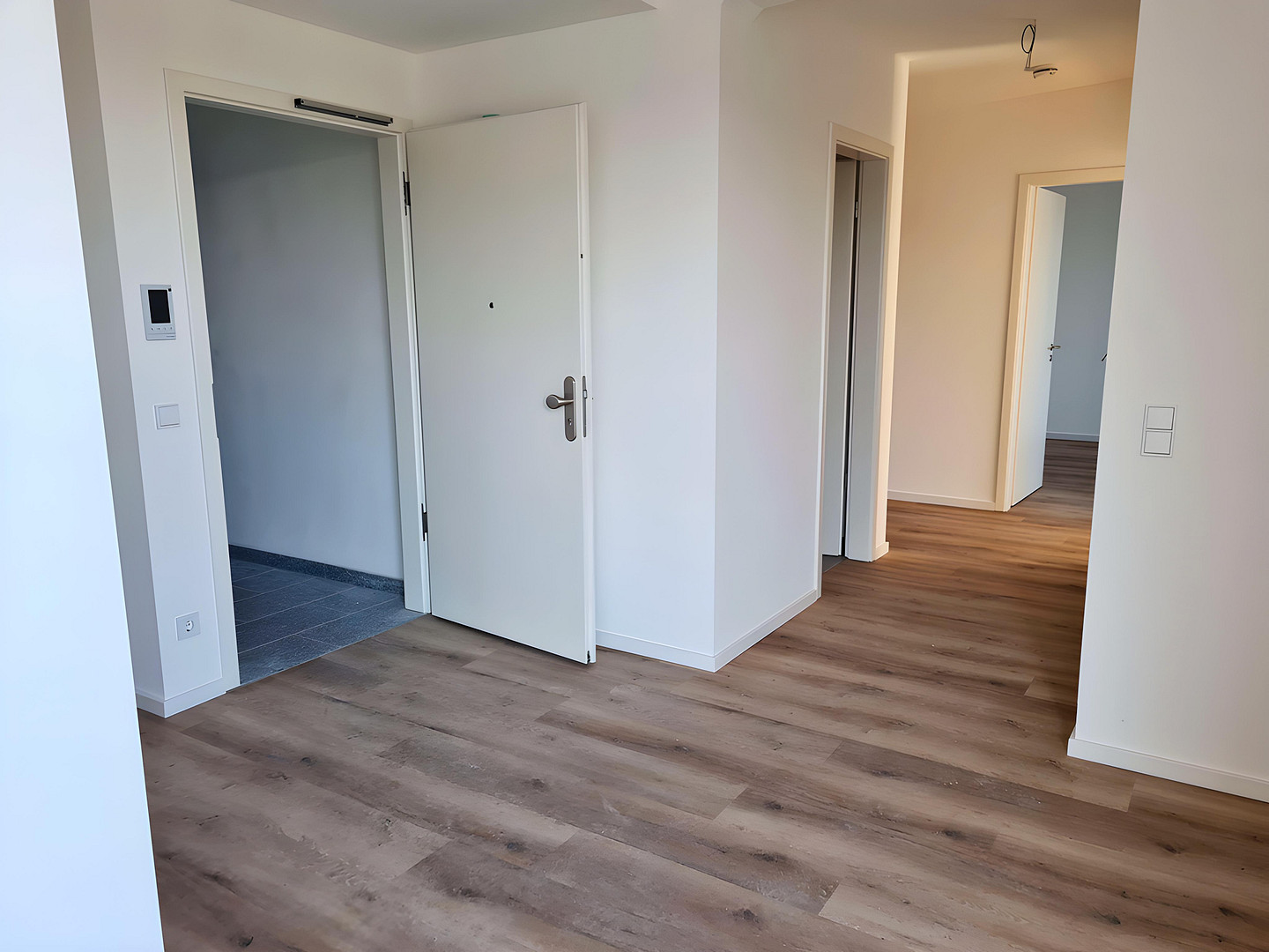 *EXKLUSIVES PENTHOUSE* - mit großzügiger Dachterrasse – Proviantbachstraße 13a, 86153 Augsburg(Innenstadt) – Vorschaubild 8