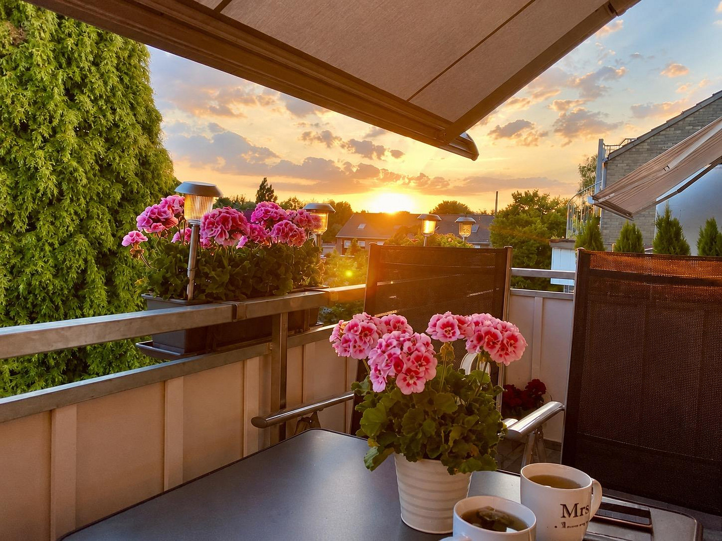 Einziehen und wohlfühlen: helle 3-Zimmer-Wohnung mit Südwest-Balkon, Küche, Stellplatz – Oberbruchstraße 131, 47807 Krefeld(Fischeln) – Vorschaubild 3