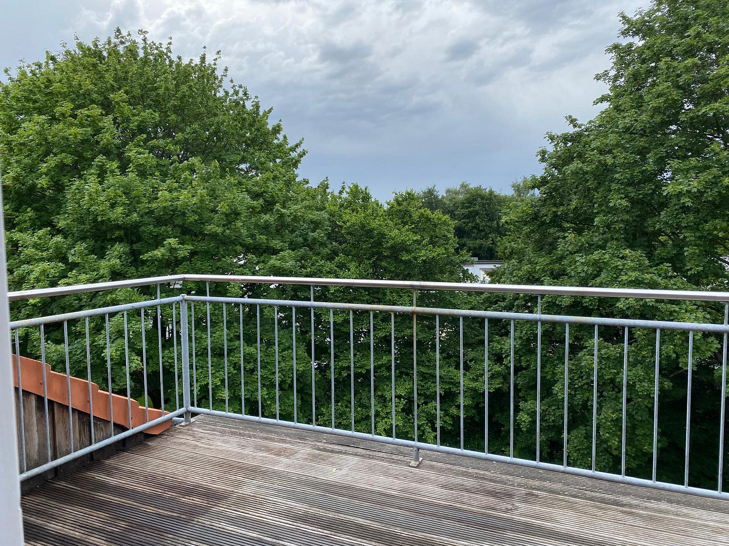 Lichtdurchflutete Dachgeschoßwohnung in Barmbek-Nord mit eigenem Stellplatz – Starstraße 33, 22305 Hamburg(Barmbek-Nord) – Vorschaubild 6
