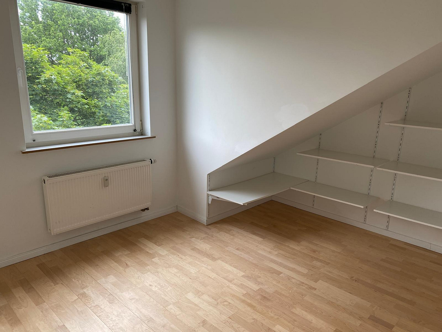Lichtdurchflutete Dachgeschoßwohnung in Barmbek-Nord mit eigenem Stellplatz – Starstraße 33, 22305 Hamburg(Barmbek-Nord) – Vorschaubild 5