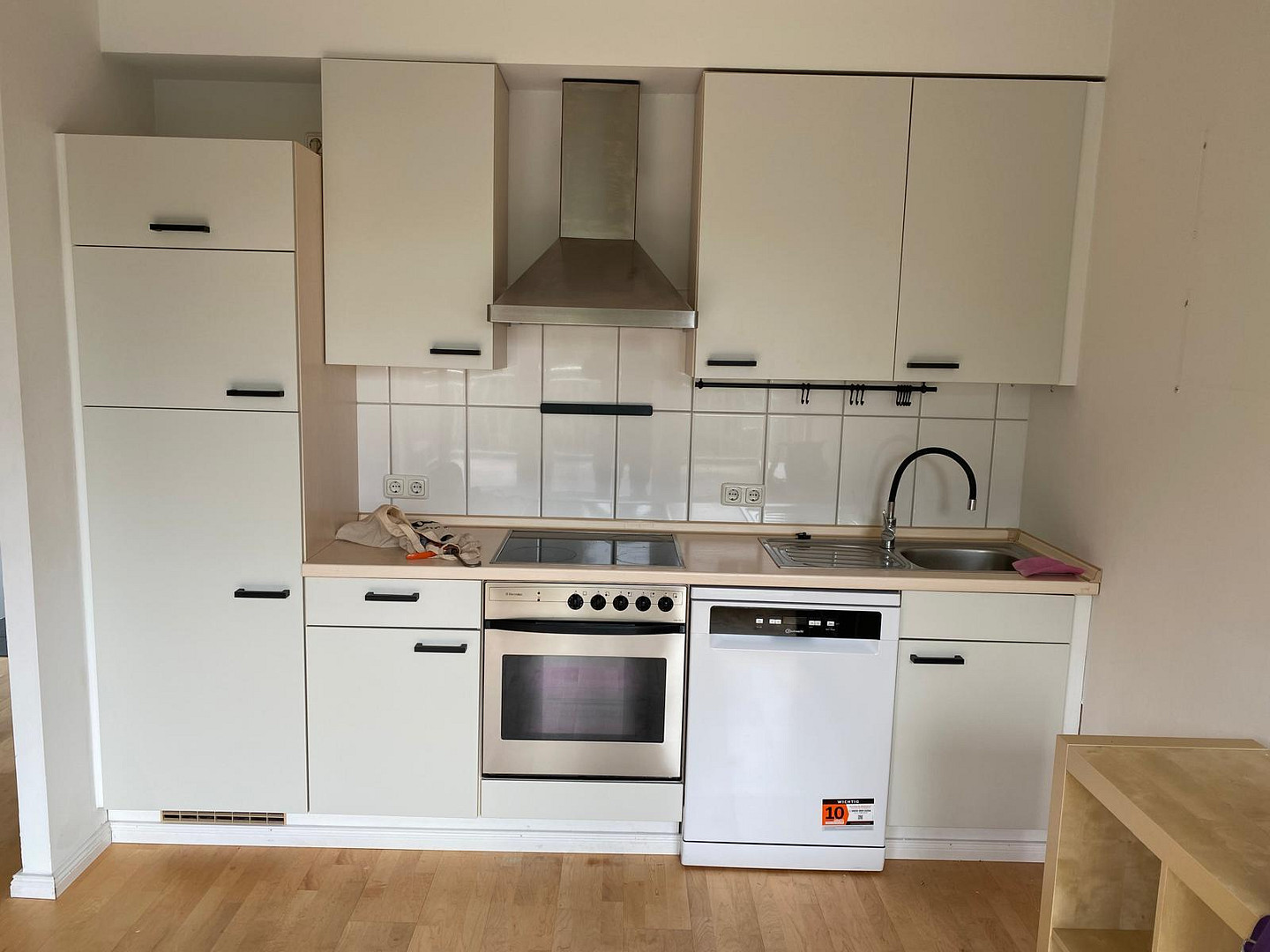 Lichtdurchflutete Dachgeschoßwohnung in Barmbek-Nord mit eigenem Stellplatz – Starstraße 33, 22305 Hamburg(Barmbek-Nord) – Vorschaubild 4