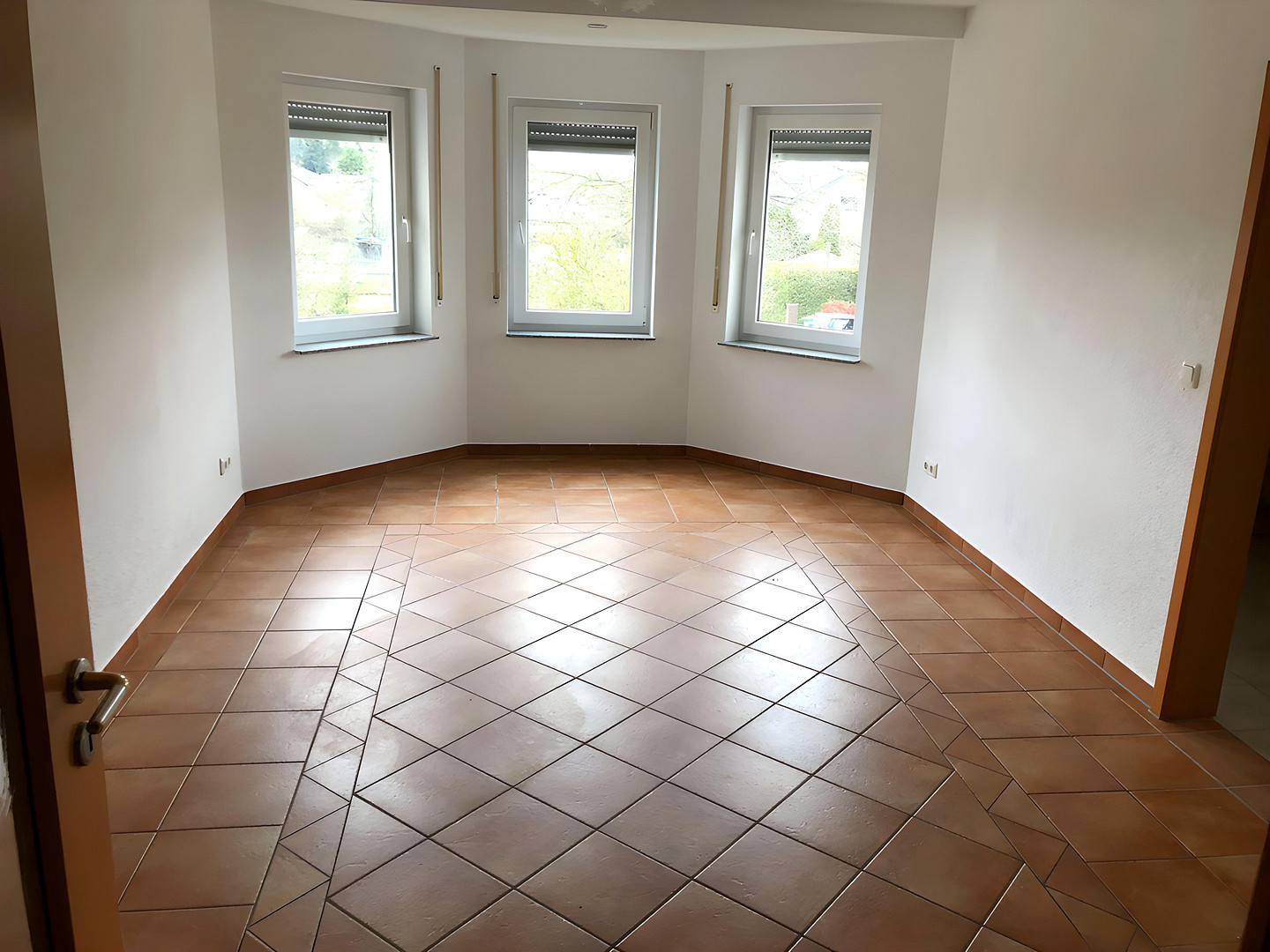 5 Zimmer /Bad /Küche/Gäste WC/ Balkon – Schulstraße 30, 35415 Pohlheim – Vorschaubild 11