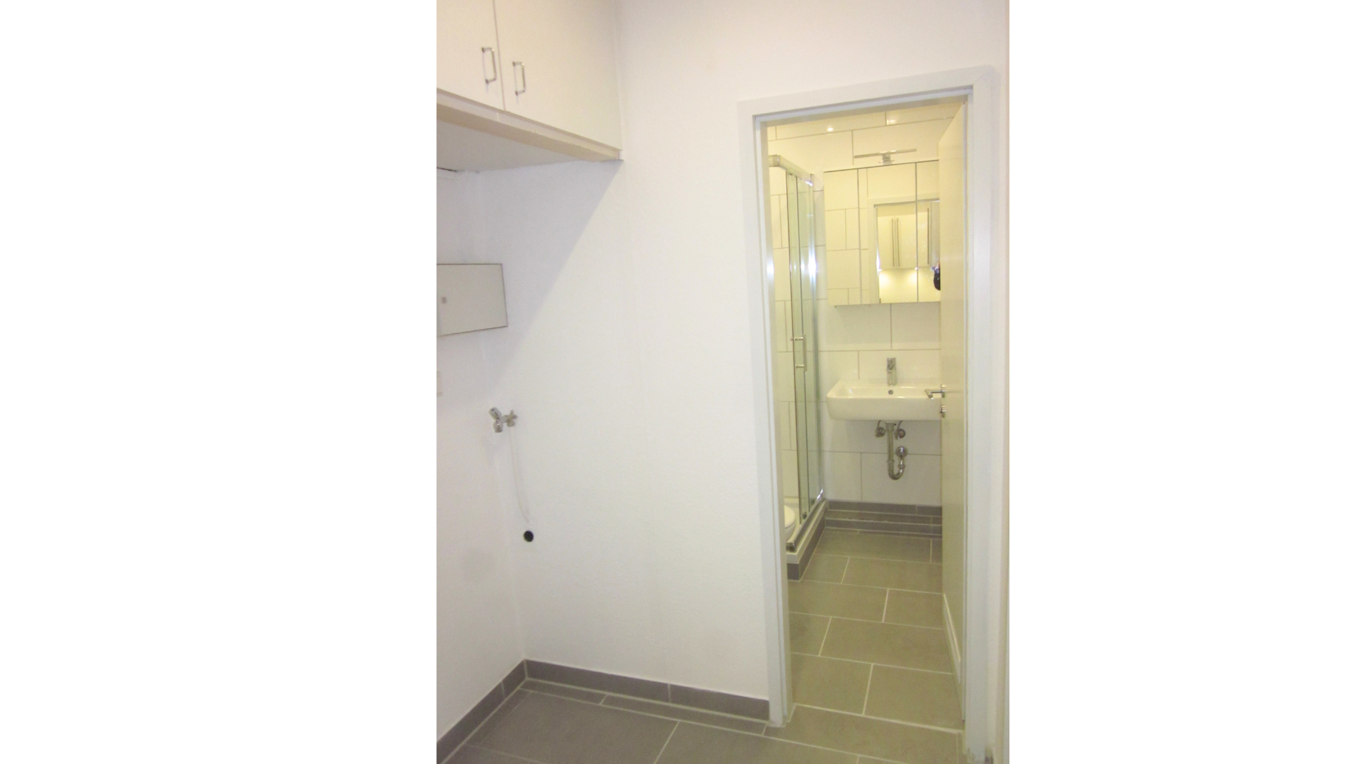 Weststadt: 2-Zi + TG | Technisch modernisiert | Balkon | EBK | FREI | WG geeignet – Lessingstr. 64, 76135 Karlsruhe(Weststadt) – Vorschaubild 18