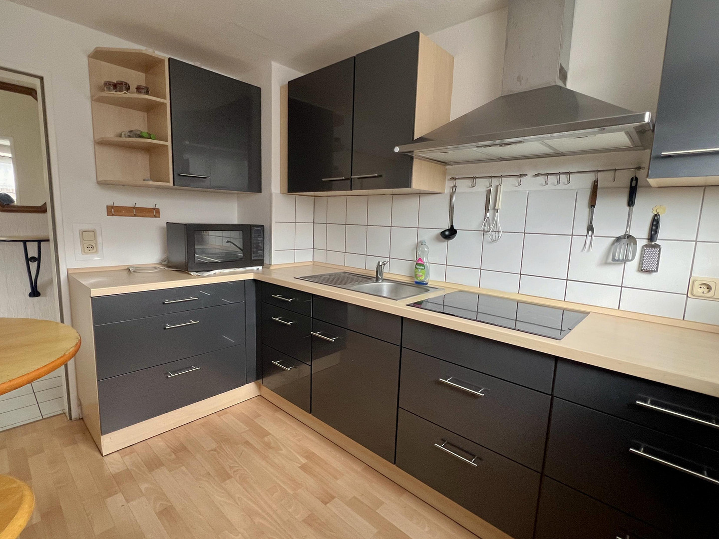 Helle & Top geschnittene DG Wohnung mit EBK & Stellplatz in Sankt Augustin Buisdorf – Prinz-Eugenstr. 1, 53757 Sankt Augustin(Buisdorf) – Vorschaubild 10