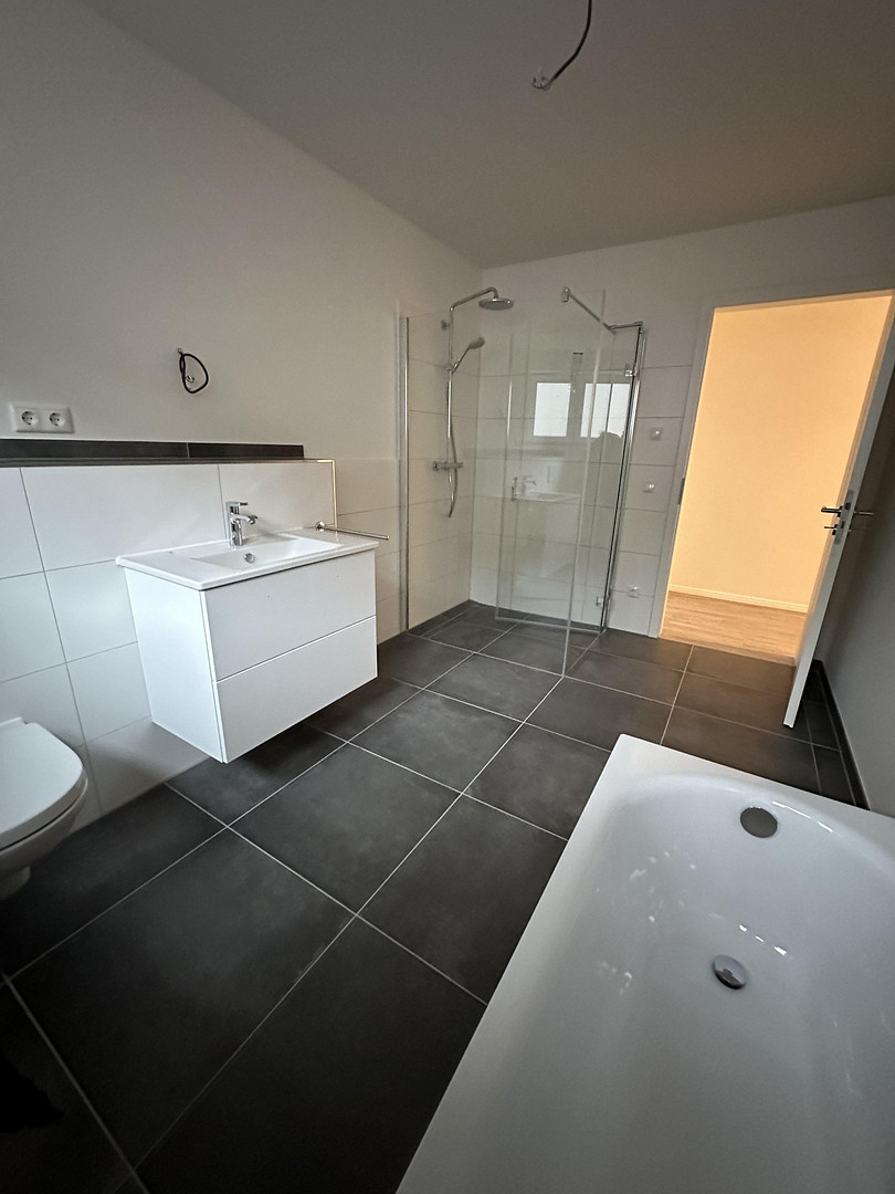 Neubau-Erstbezug: 5 Zimmer Reihenhaus, 110 m², Garten, Terrasse, Wallbox in Neumünster-Gadeland – Segeberger Str. 59, 24539 Neumünster – Vorschaubild 28