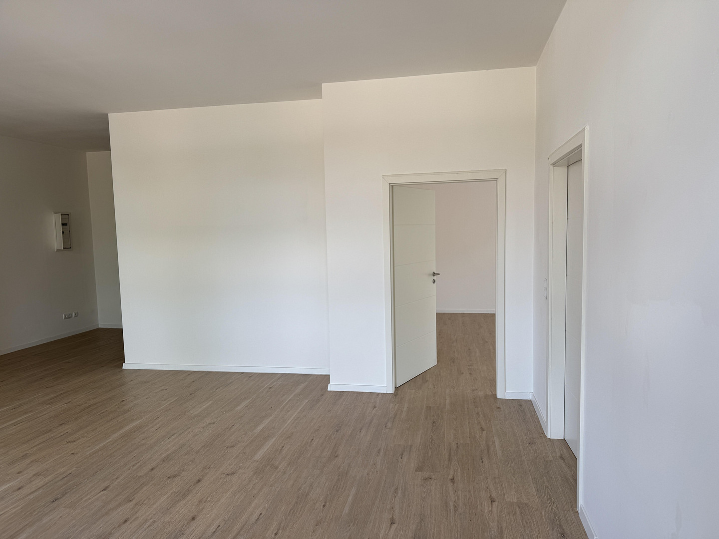 TOP 3 Raum Whg (88qm) mit großer Terasse  in Bergen City – Bergen – Vorschaubild 4