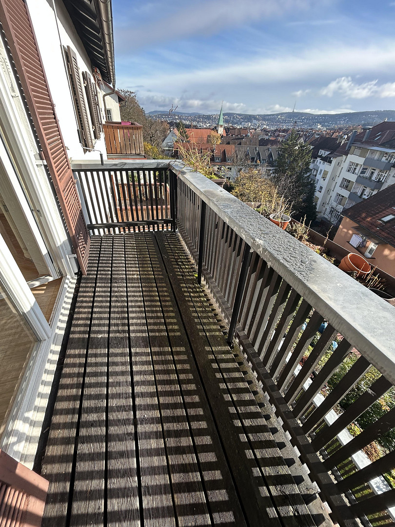 2 Zimmer mit Aussicht und Balkon