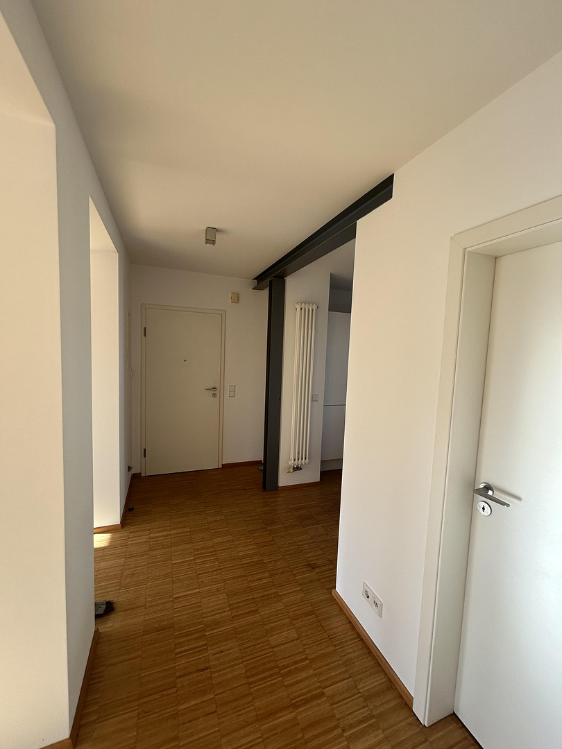 2 Zimmer mit Aussicht und Balkon – Stuttgart(West) – Vorschaubild 5