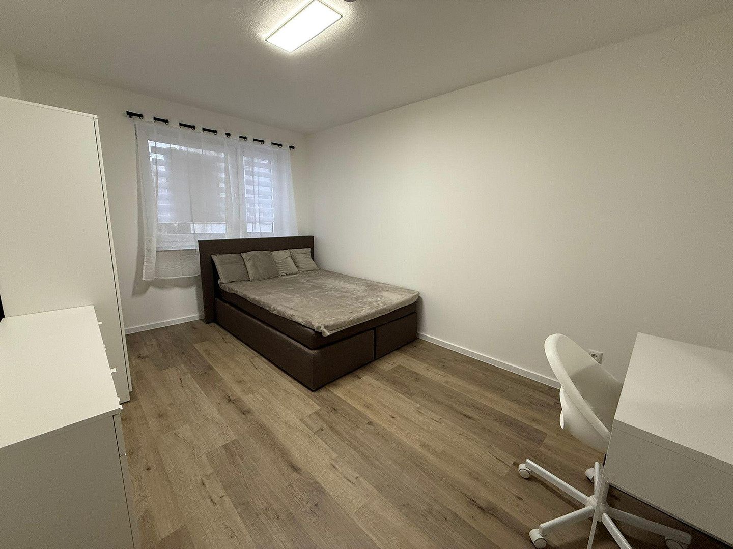Vollmöbllierte 2 Zimmerwohnung in zentraler Lage – Gerhart - Hauptmann - Straße 11, 91058 Erlangen – Vorschaubild 7