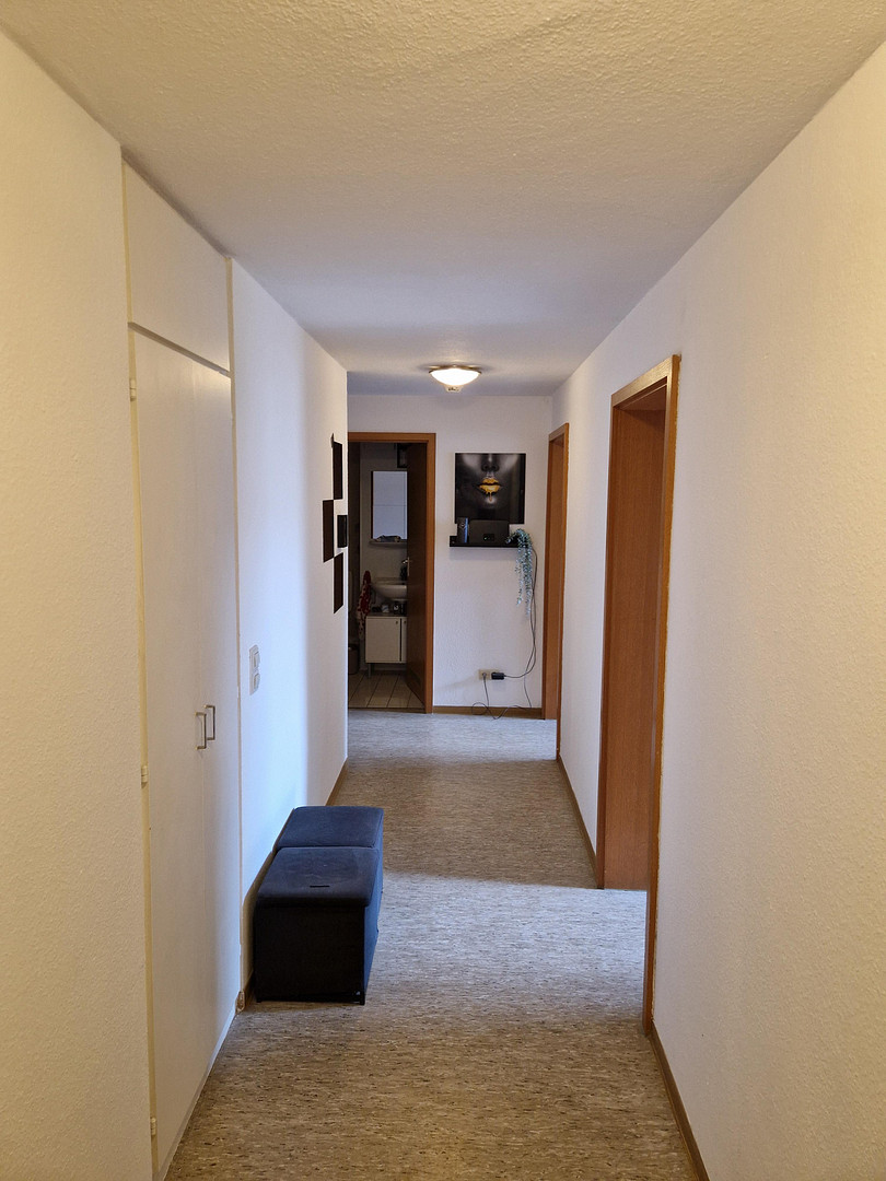 Ruhige und zentrale 2-Zimmer Wohnung mit Balkon im Herzen von Karlsruhe – Hirschstr. 36, 76133 Karlsruhe(Innenstadt-West) – Vorschaubild 3