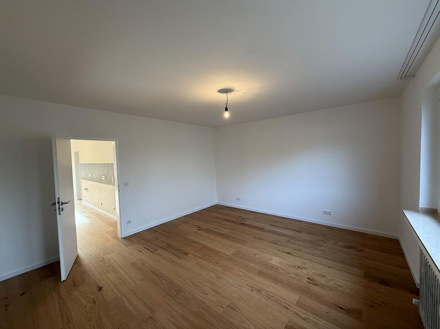 Vermietete, renditestarke Wohnung in Düsseldorf – Düsseldorf(Oberbilk) – Vorschaubild 2