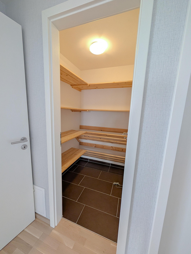Moderne 3,5-Zimmer-Wohnung mit Balkon & Garten in Backnang-Maubach – Backnang(Maubach) – Vorschaubild 8