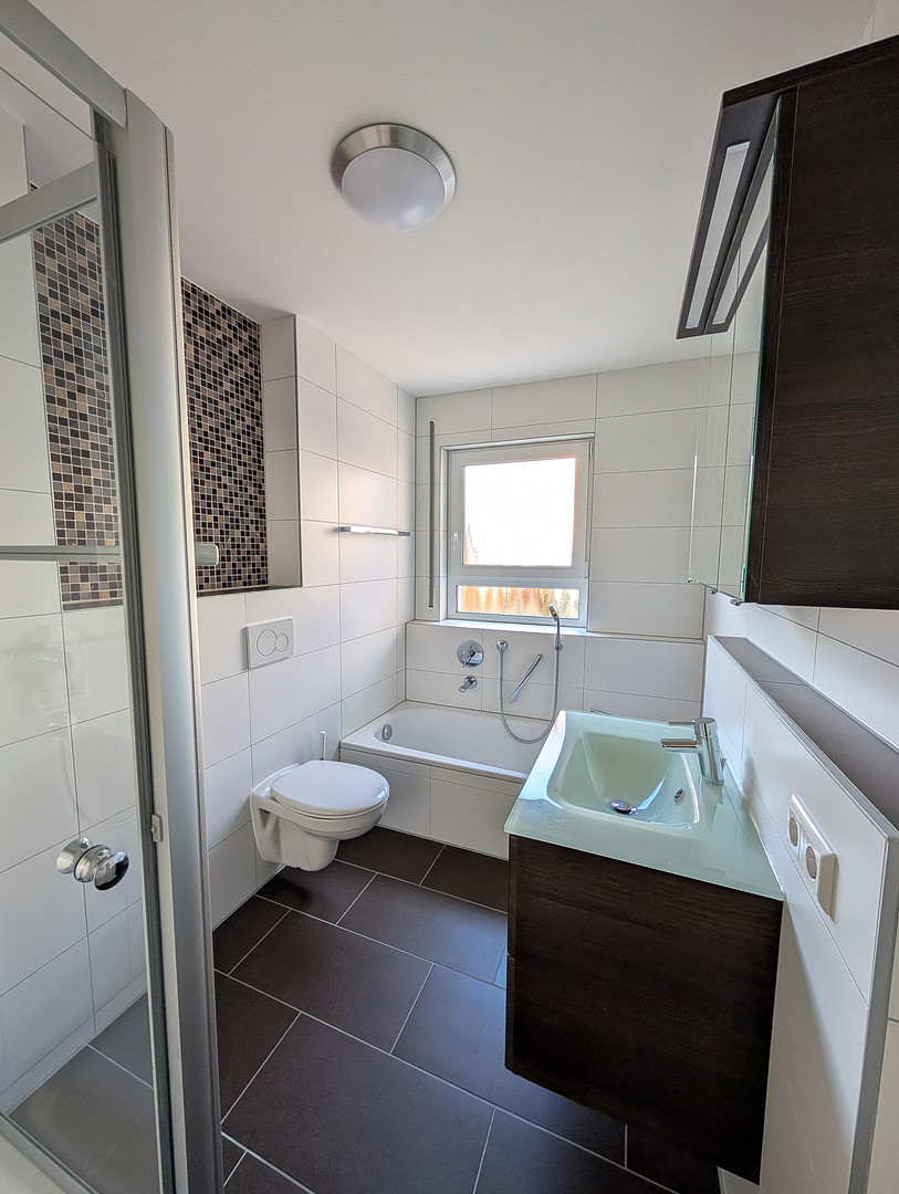 Moderne 3,5-Zimmer-Wohnung mit Balkon & Garten in Backnang-Maubach – Backnang(Maubach) – Vorschaubild 7