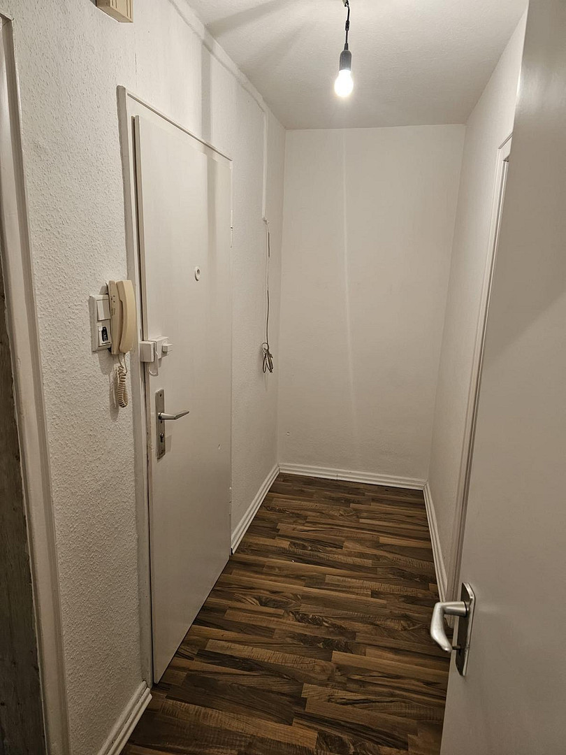 1,5 Zimmer Wohnung in zentraler Lage-ideal für Singles – Bochumerstraße 55, 45663 Recklinghausen – Vorschaubild 3