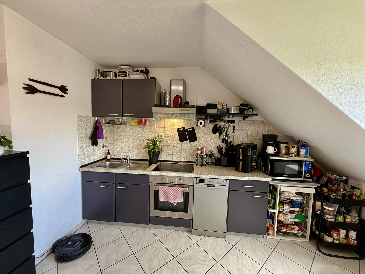 Tolle 1,5 Zimmer Wohnung mit sonniger Loggia,guter Raumaufteilung und eigenem Stellplatz – Dortmund(Eving) – Vorschaubild 9