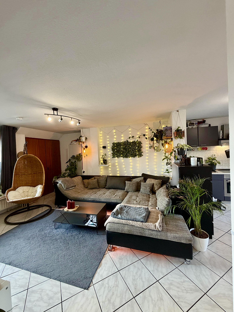 Tolle 1,5 Zimmer Wohnung mit sonniger Loggia,guter Raumaufteilung und eigenem Stellplatz – Dortmund(Eving) – Vorschaubild 2